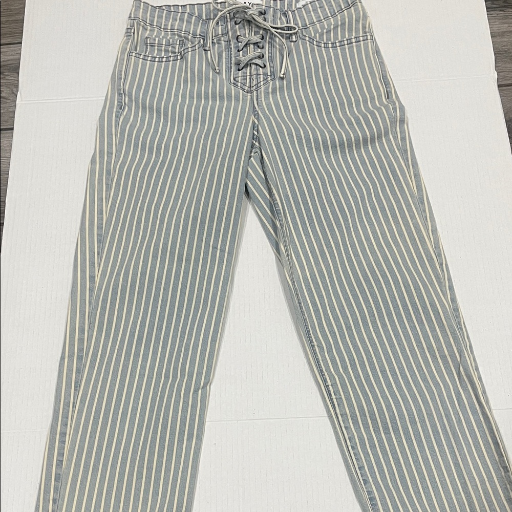 Stylish Striped Women's Straight Leg Jeans